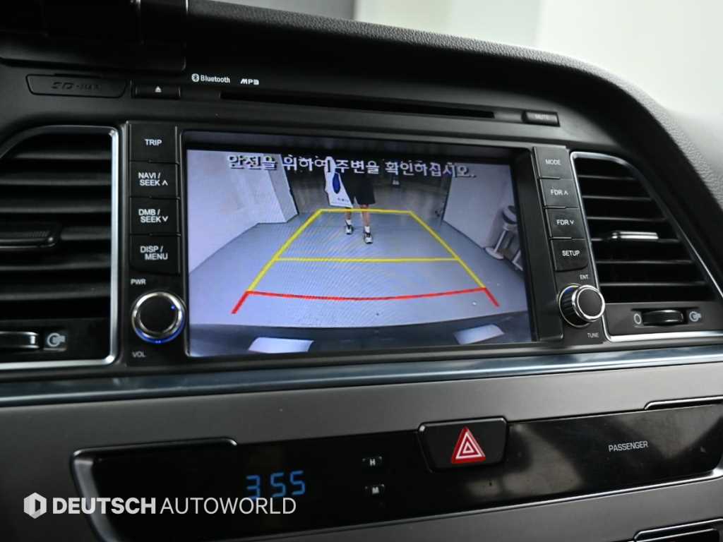 Hyundai Sonata — photo 16