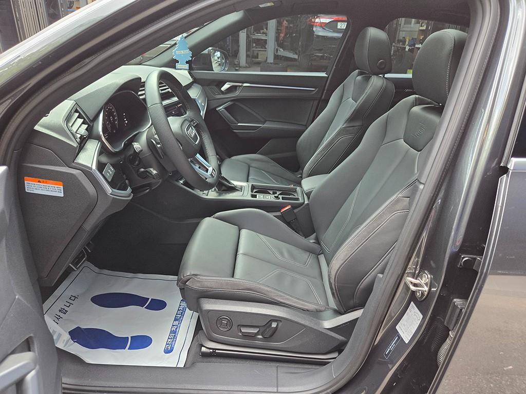 Audi Q3 — photo 05