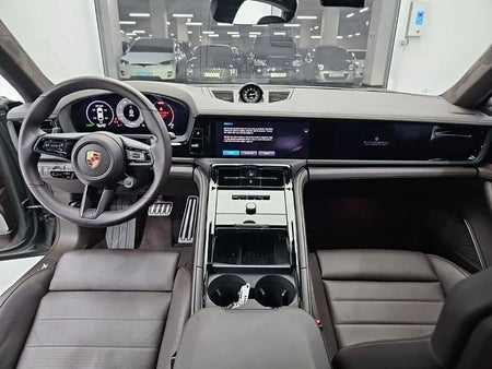 Porsche Panamera — photo 07