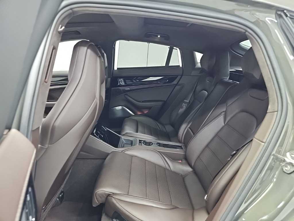 Porsche Panamera — photo 12