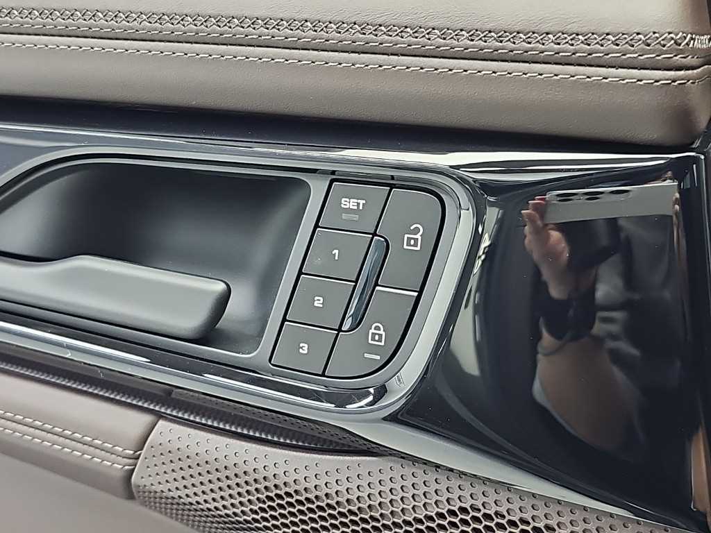 Porsche Panamera — photo 14