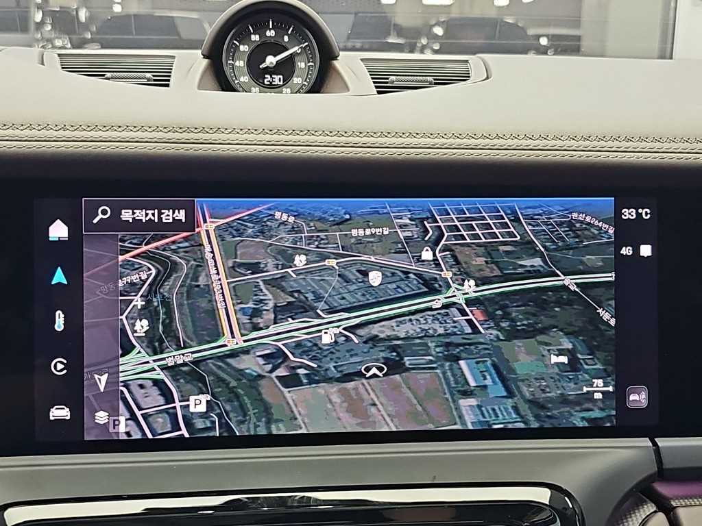 Porsche Panamera — photo 16