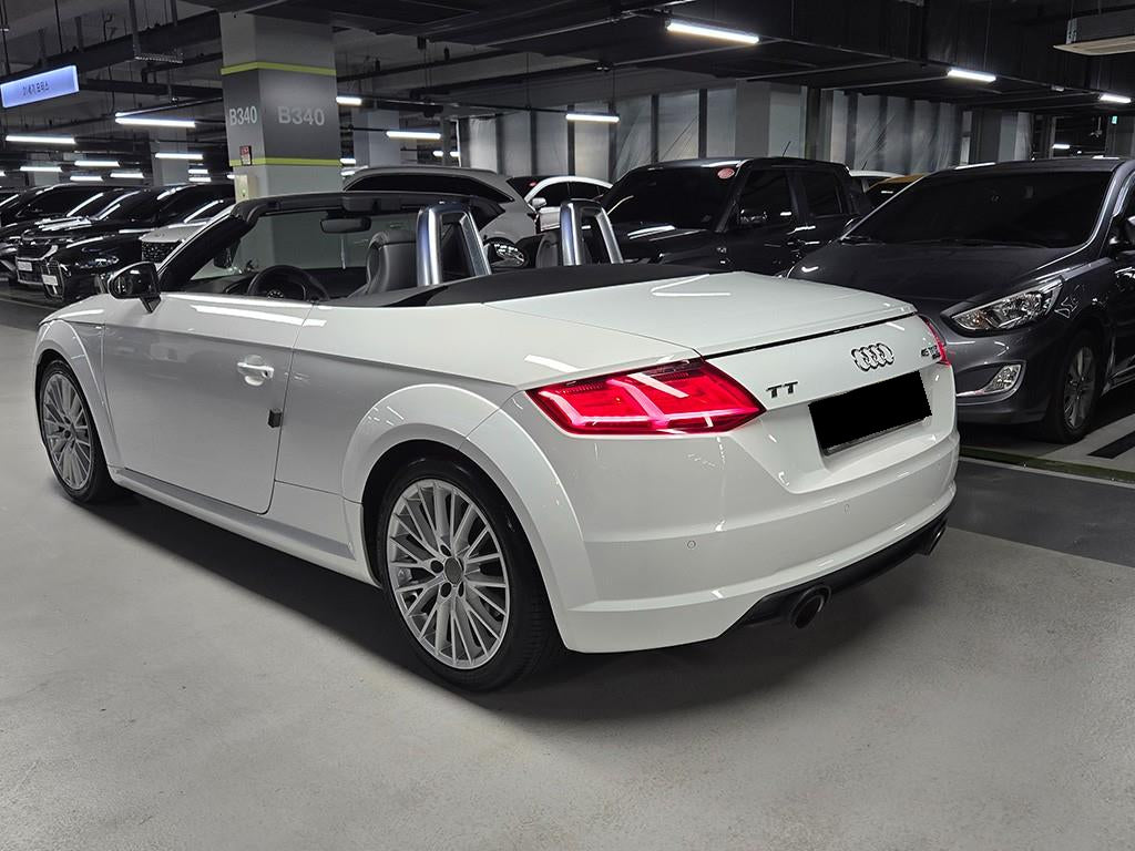 Audi TT — photo 04