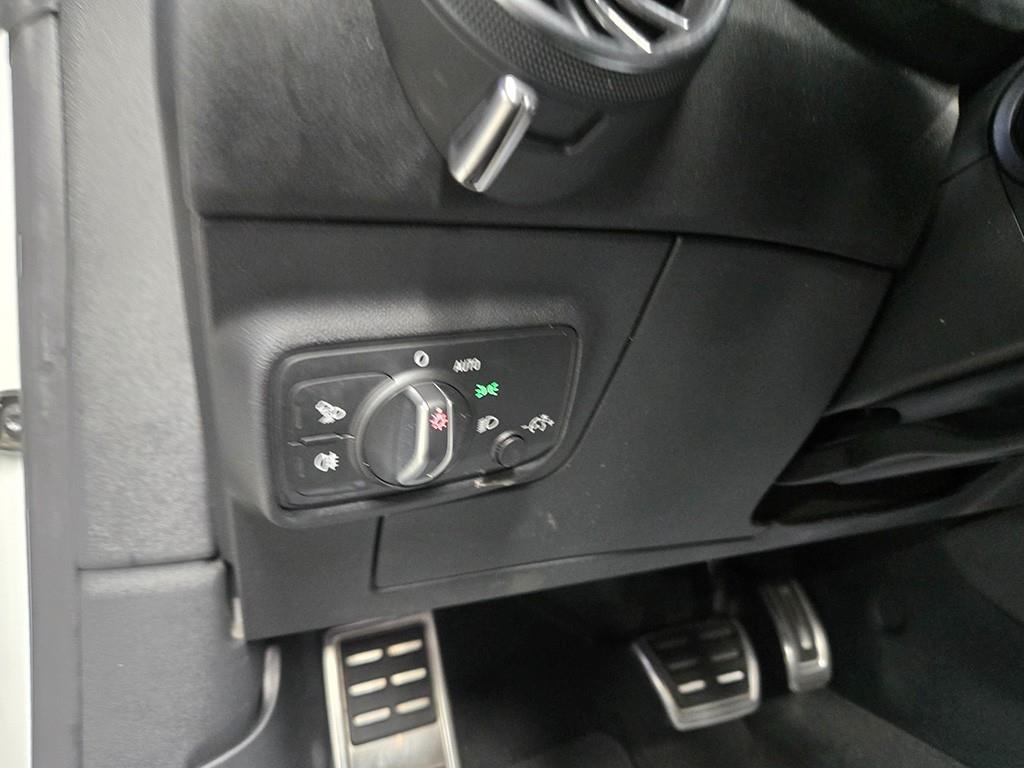 Audi TT — photo 14