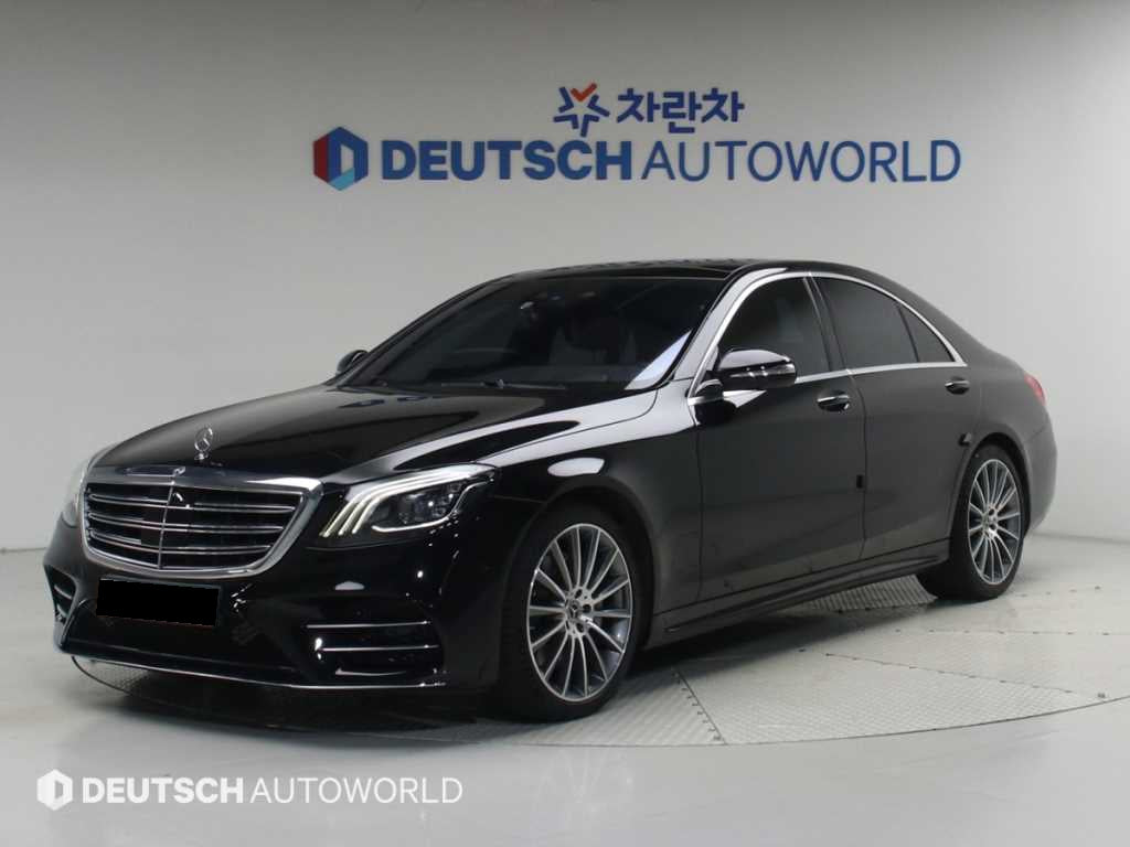 Mercedes-Benz S-Class — photo 01