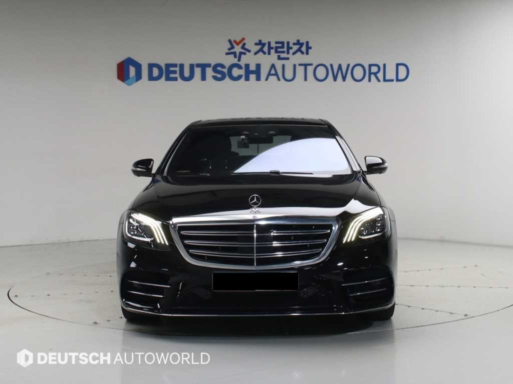 Mercedes-Benz S-Class — photo 03