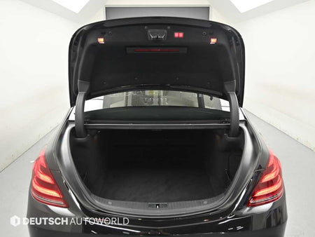 Mercedes-Benz S-Class — photo 19