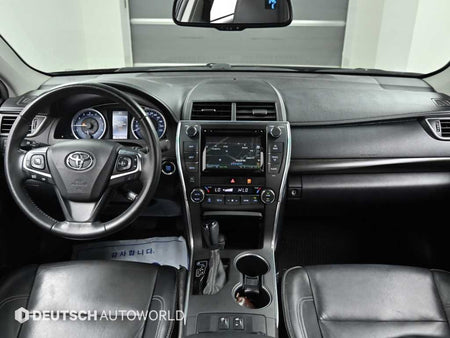 Toyota Camry — photo 07