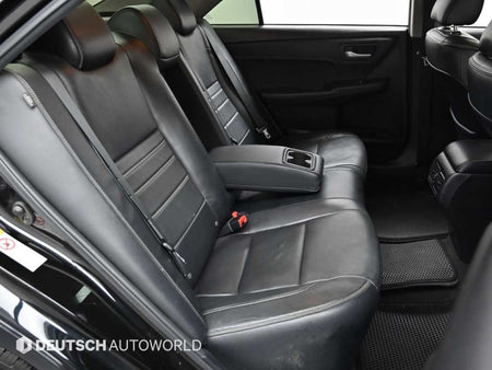 Toyota Camry — photo 12