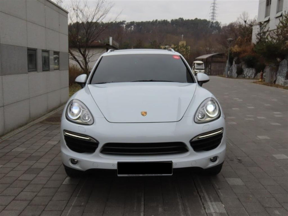 Porsche Cayenne — photo 01