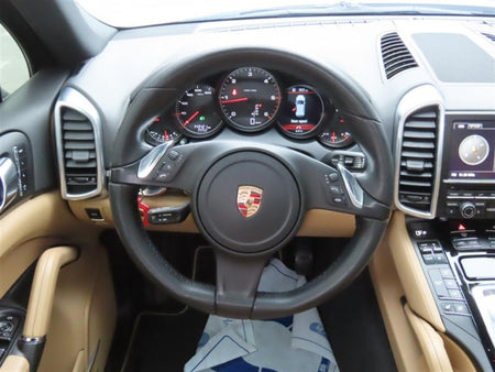 Porsche Cayenne — photo 15