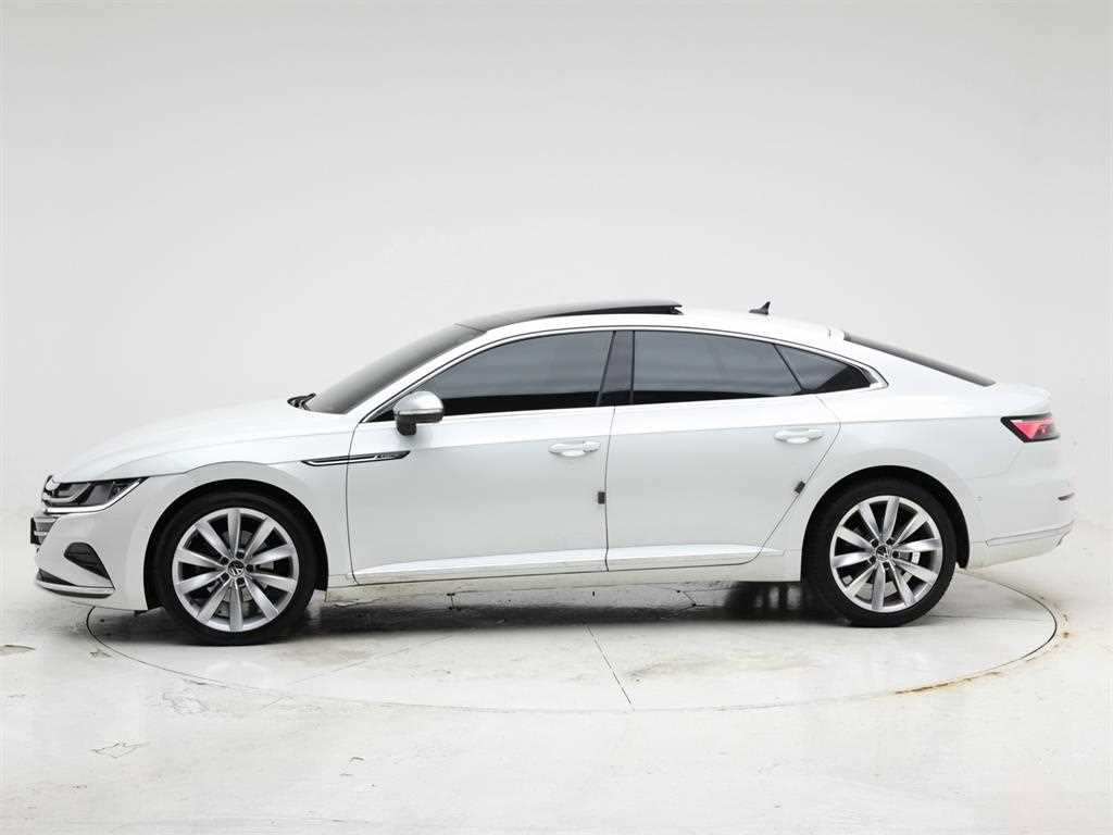 Volkswagen Arteon — photo 03
