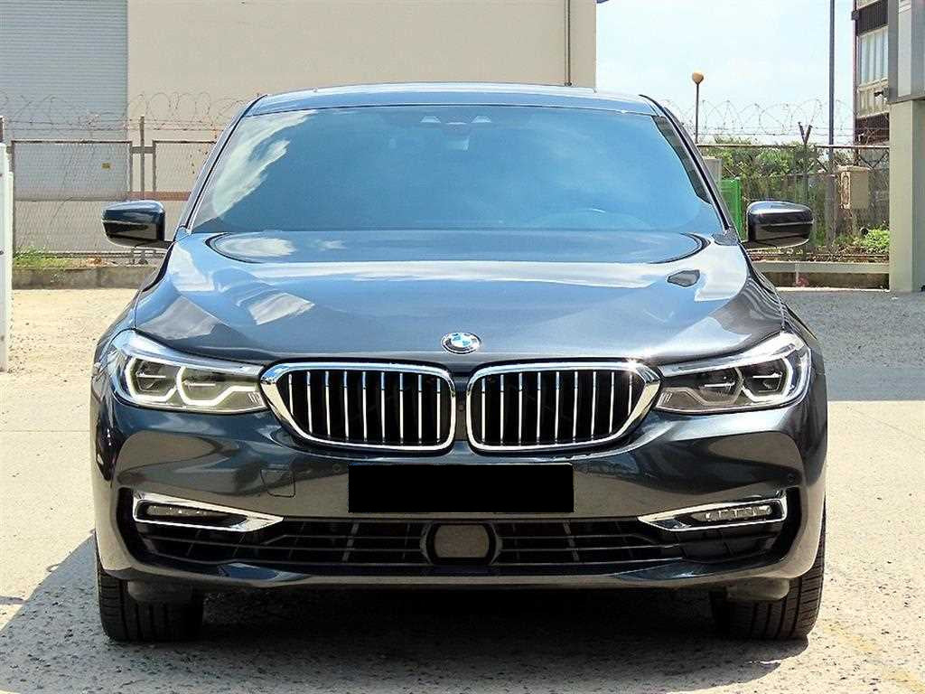 BMW Gran Turismo — photo 01