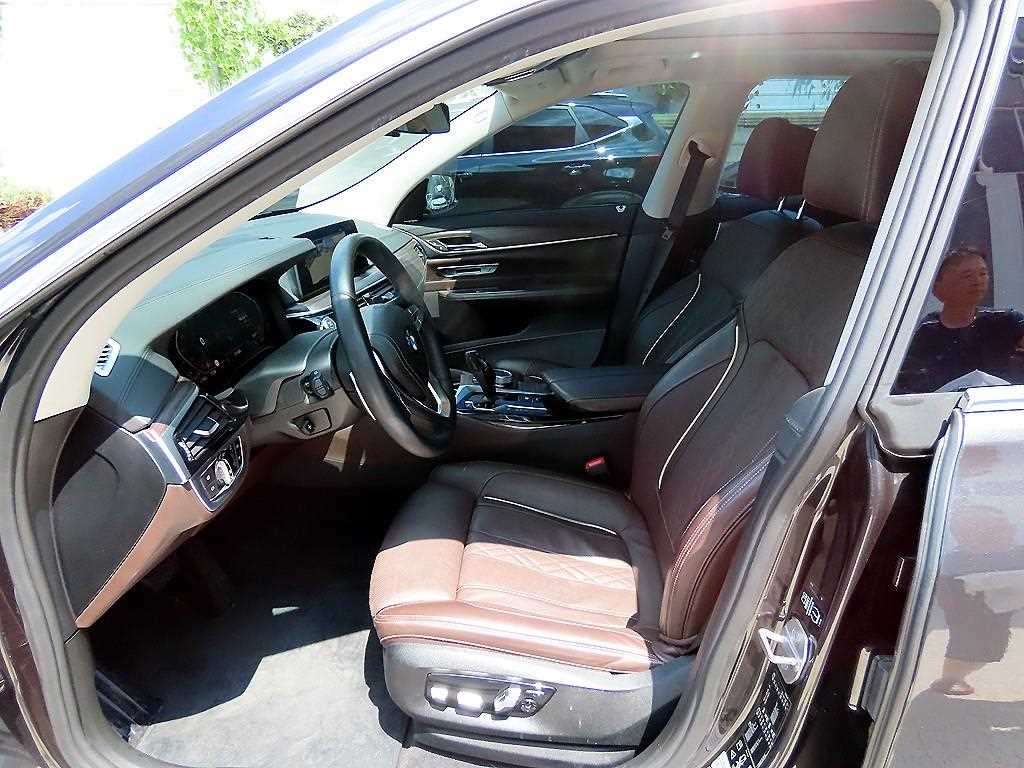 BMW Gran Turismo — photo 05