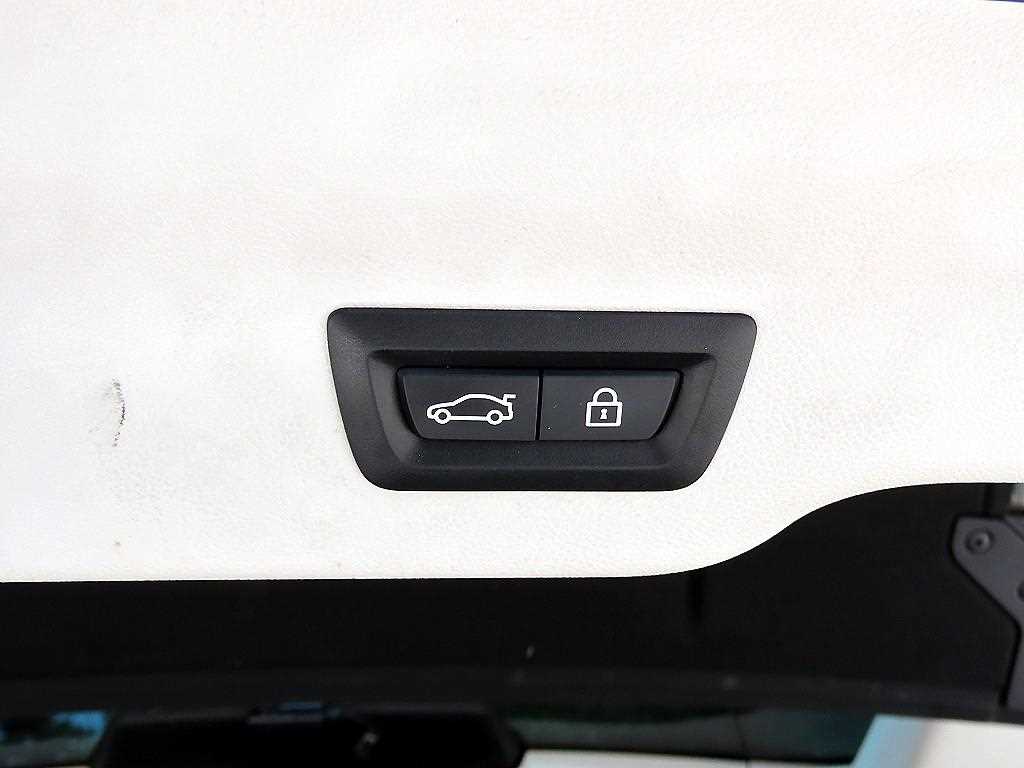 BMW Gran Turismo — photo 17