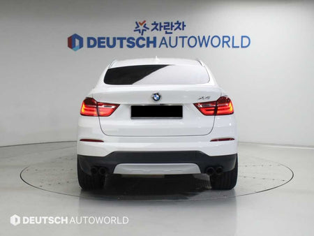 BMW X4 — photo 04