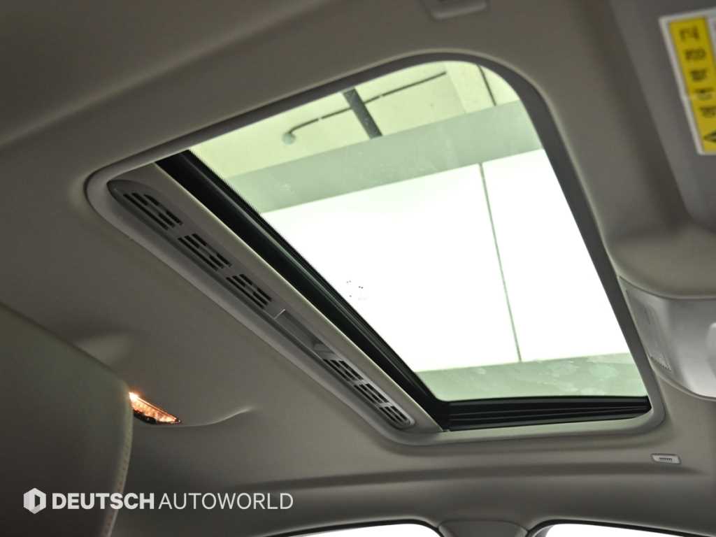 BMW X4 — photo 18