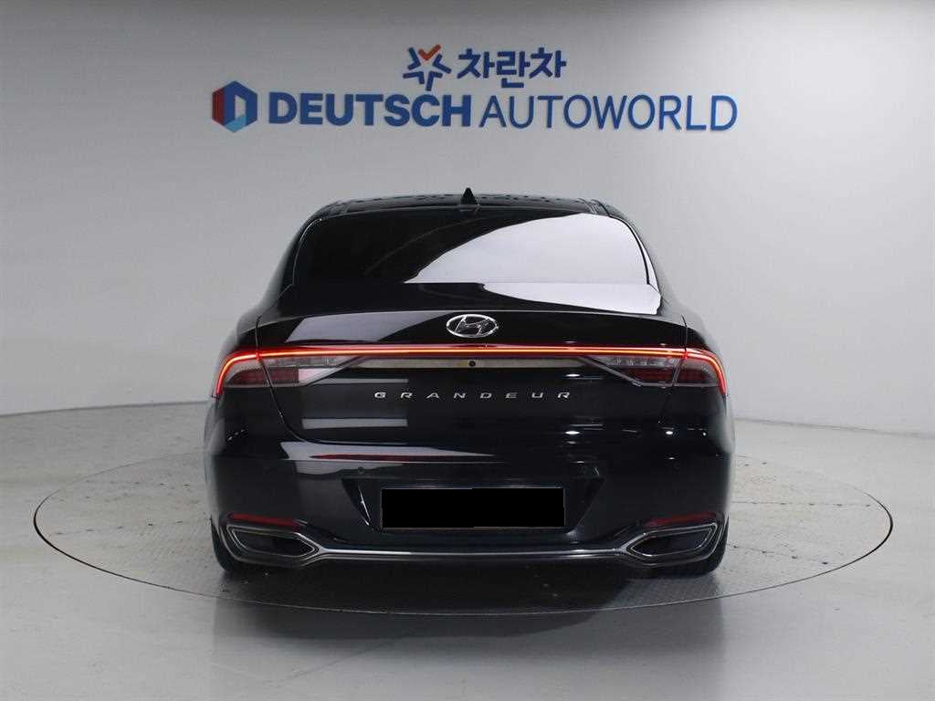 Hyundai Grandeur — photo 04