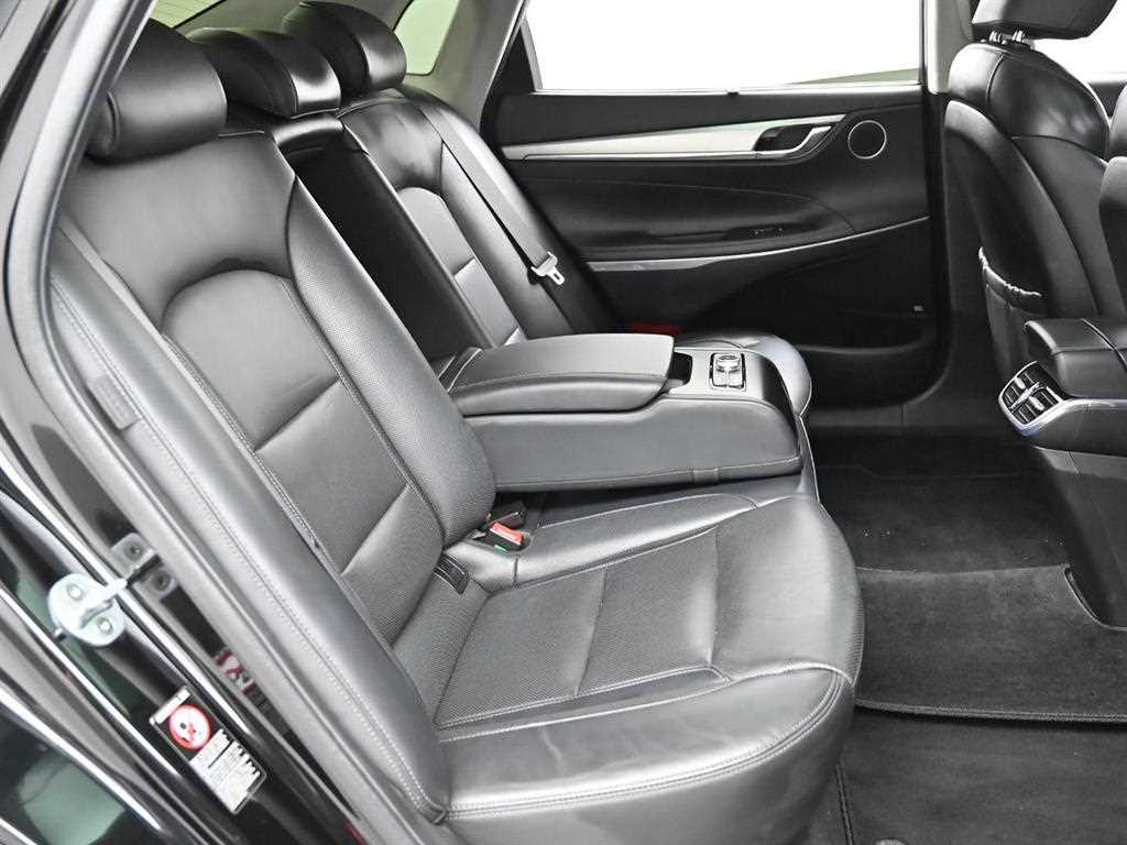 Hyundai Grandeur — photo 12