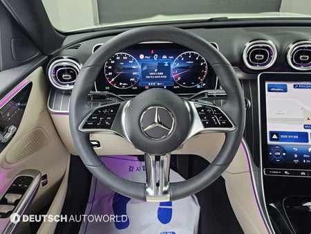 Mercedes-Benz C-Class — photo 13