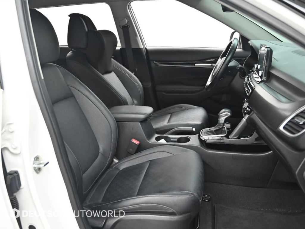 Kia Seltos — photo 10