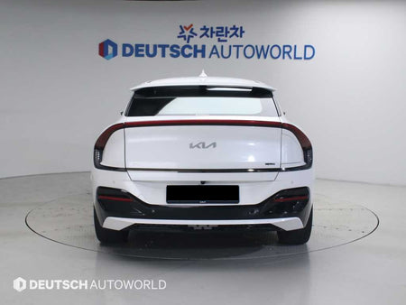 Kia EV6 — photo 04