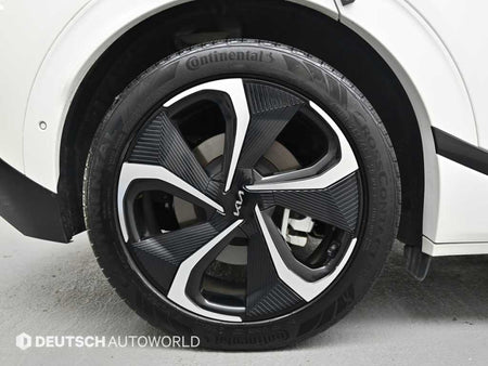 Kia EV6 — photo 05