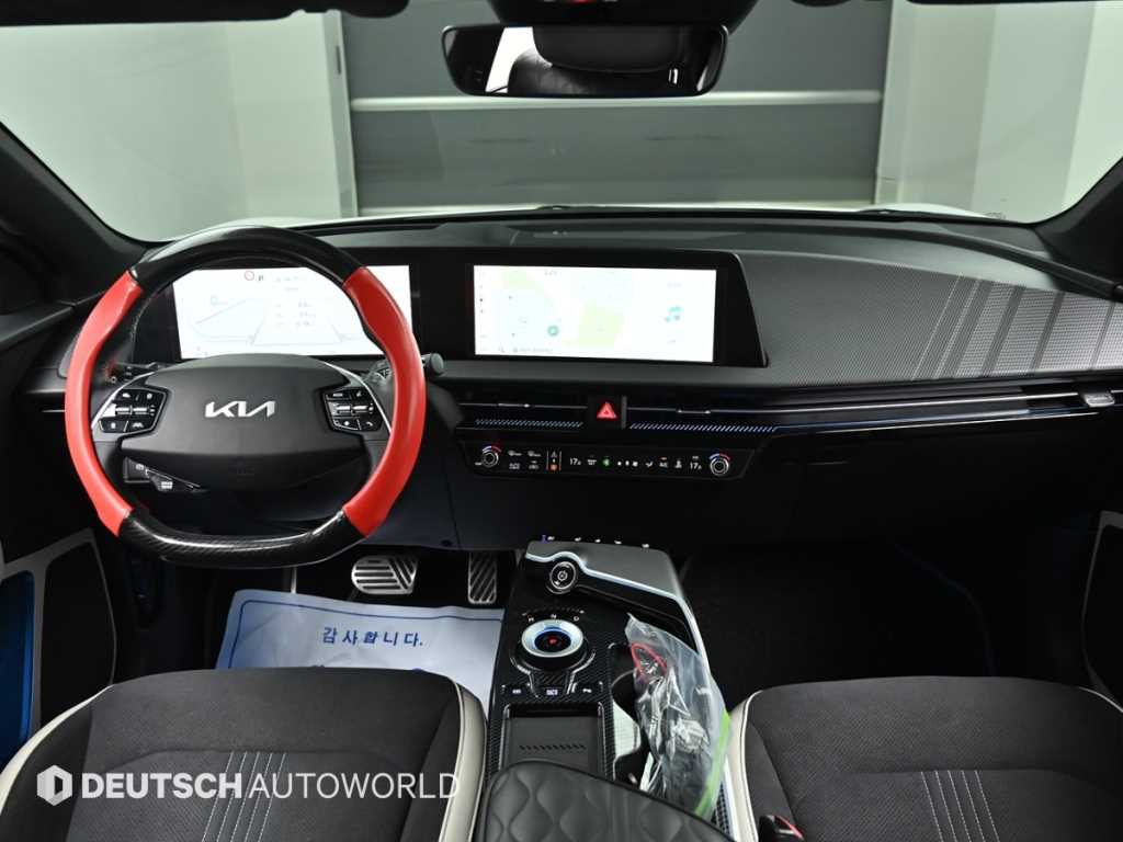 Kia EV6 — photo 07