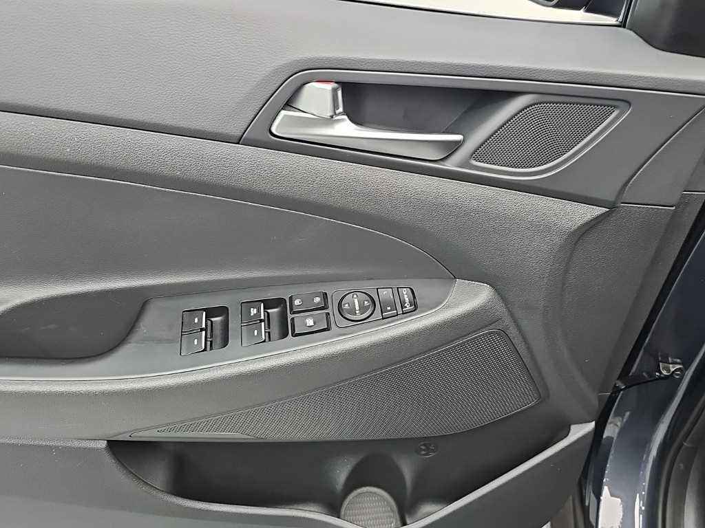 Hyundai Tucson — photo 16