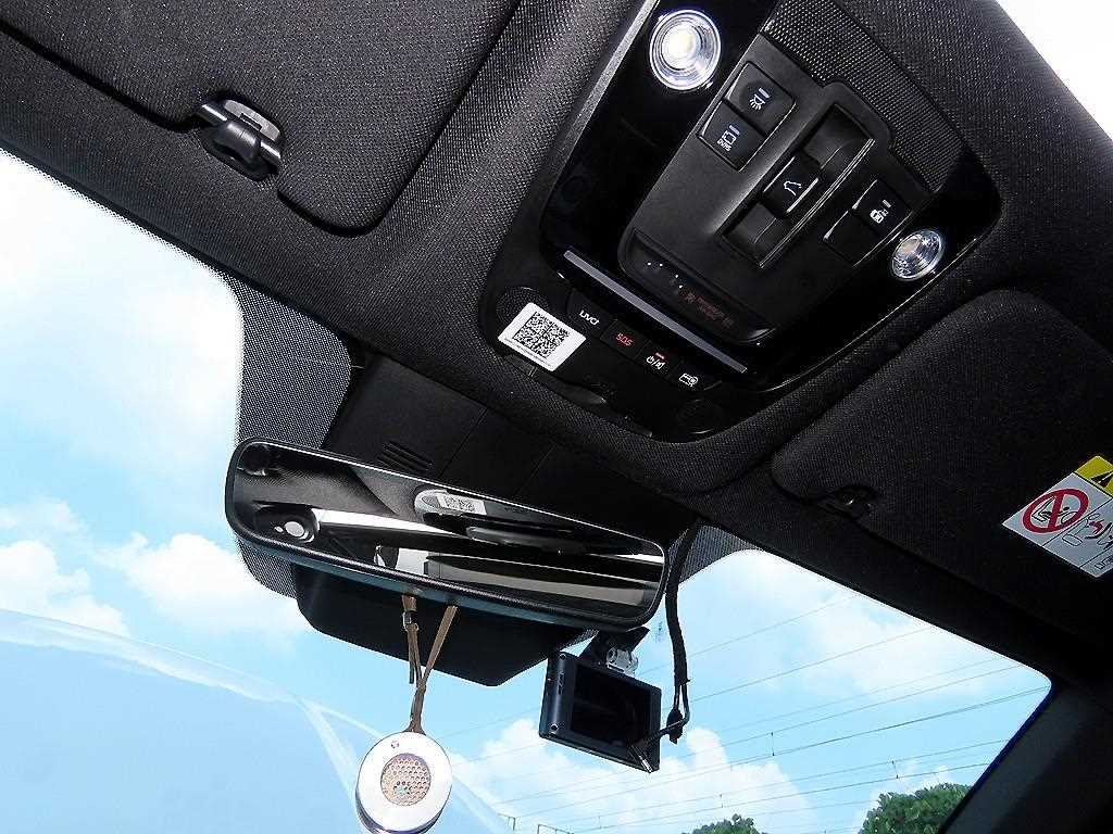 Kia Sorento — photo 13