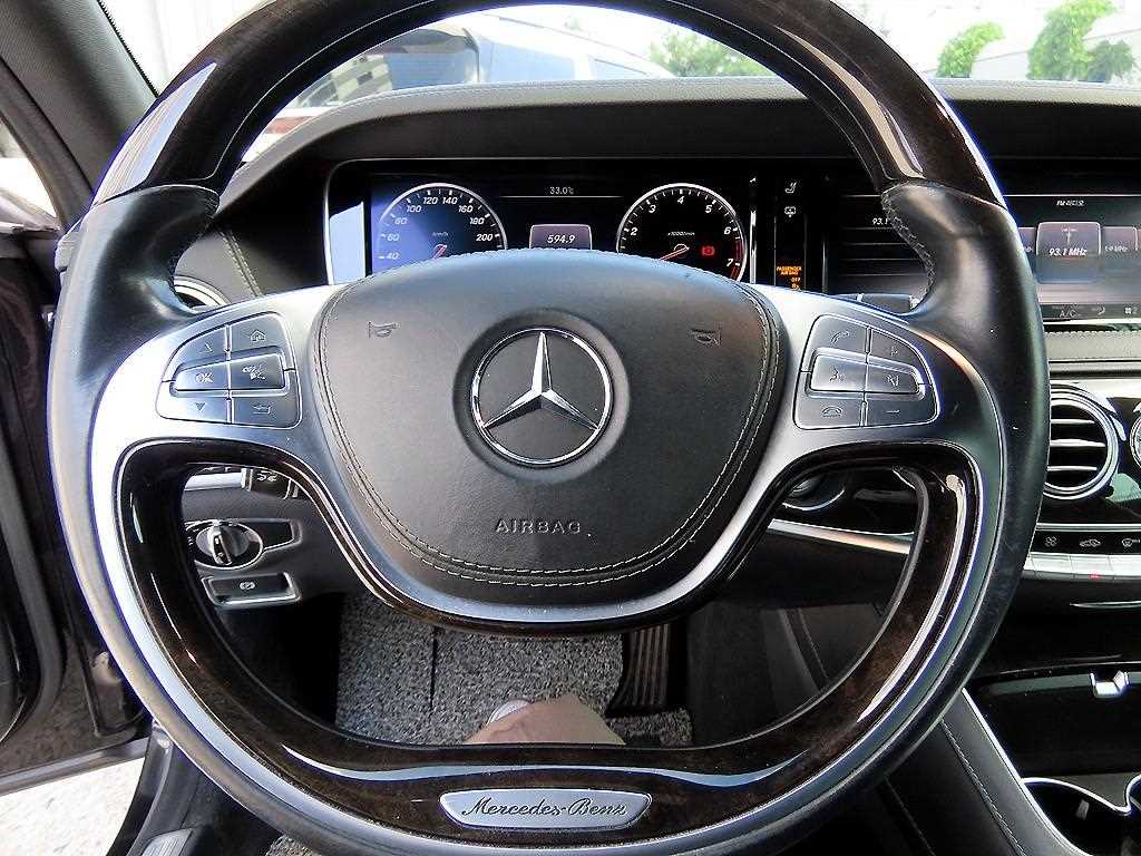 Mercedes-Benz S-Class — photo 08