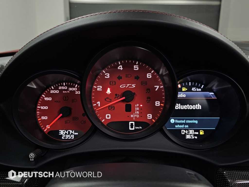 Porsche 718 — photo 09