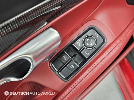 Porsche 718 — photo 18