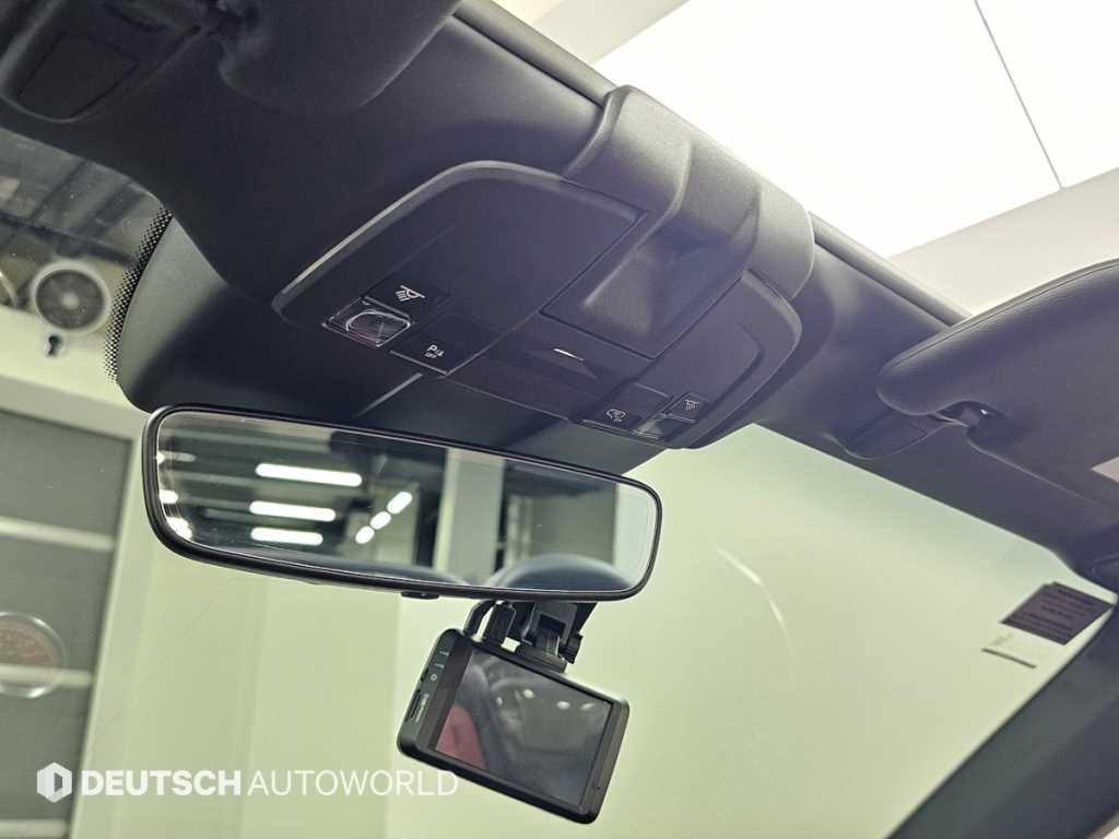 Porsche 718 — photo 19
