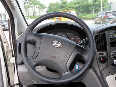 Hyundai Starex — photo 09