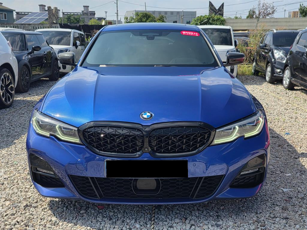 BMW 3-Series — photo 03