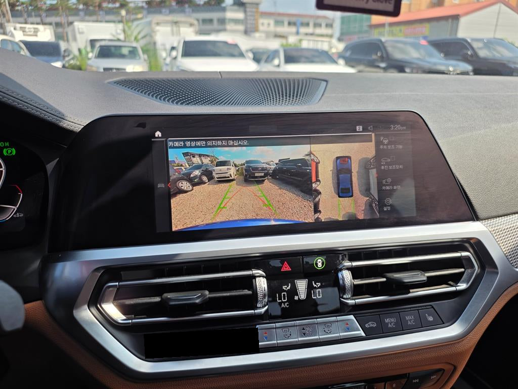 BMW 3-Series — photo 15