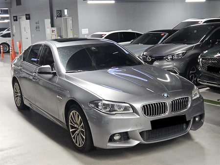 BMW 5-Series — photo 01
