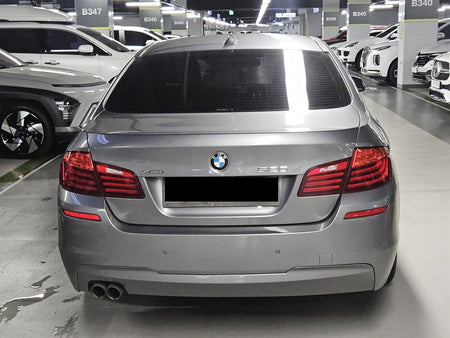 BMW 5-Series — photo 04