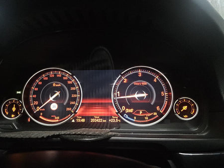 BMW 5-Series — photo 07