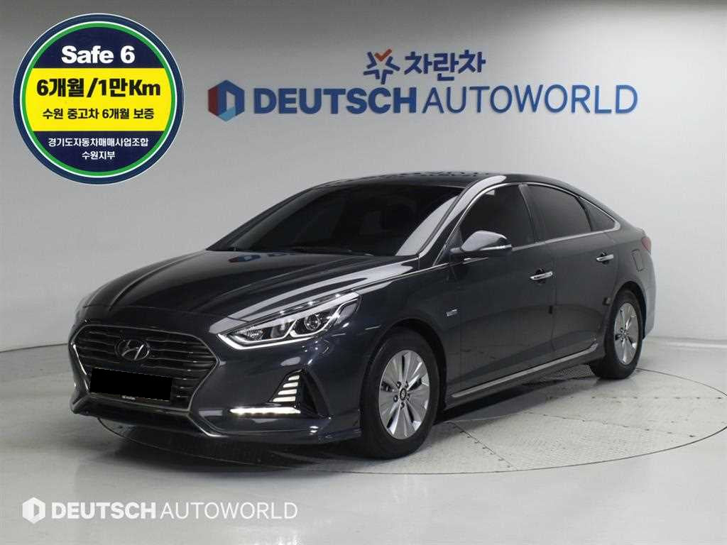 Hyundai Sonata — photo 01