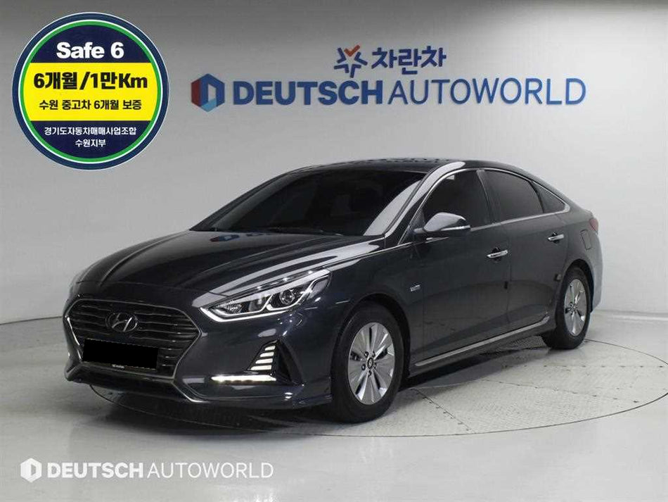 Hyundai Sonata — photo 01