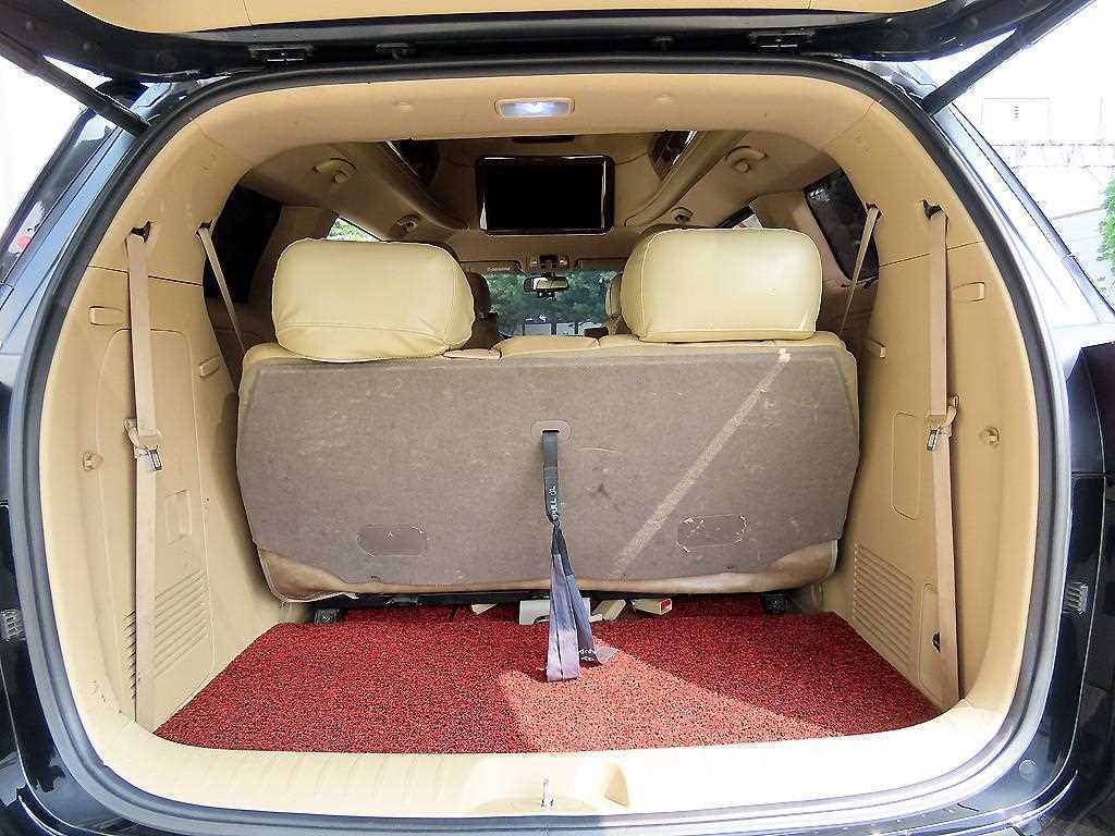 Kia Carnival — photo 16