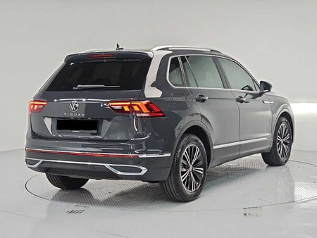 Volkswagen Tiguan — photo 04