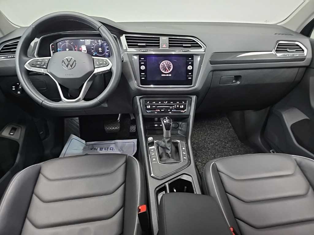 Volkswagen Tiguan — photo 07