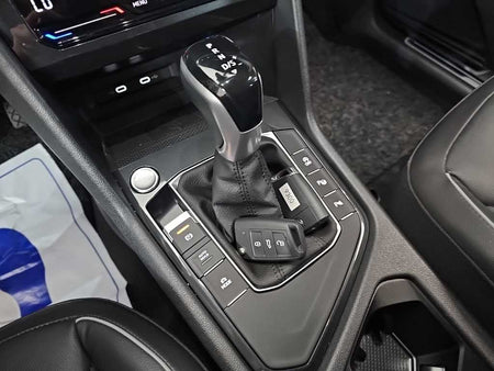 Volkswagen Tiguan — photo 08