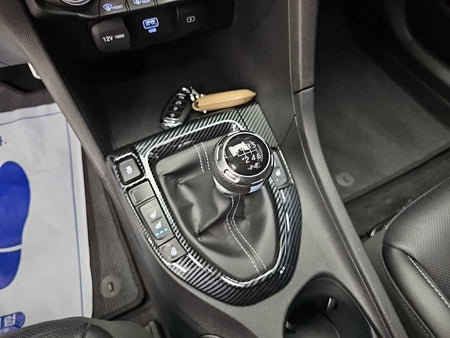 Hyundai Veloster — photo 08