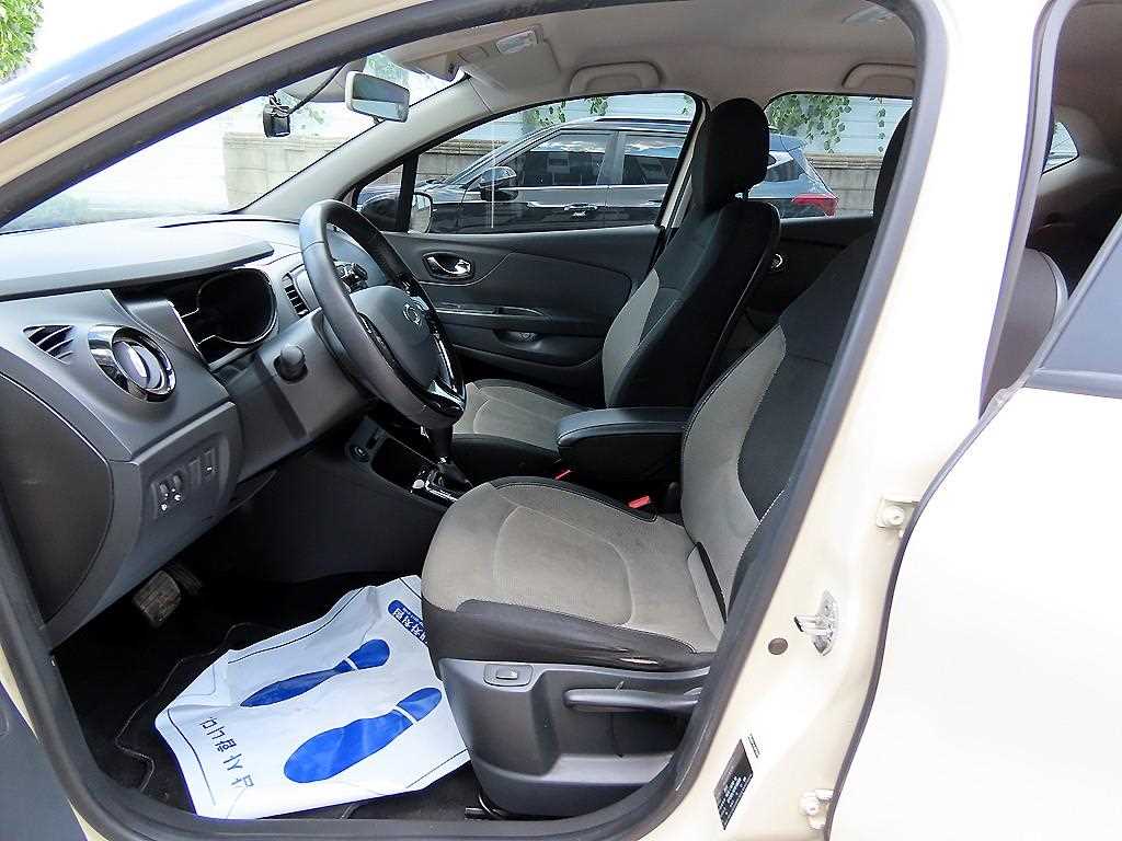 RENAULT QM3 — photo 05