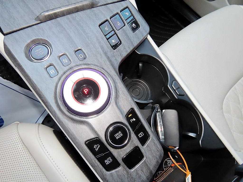 Kia Sportage — photo 11