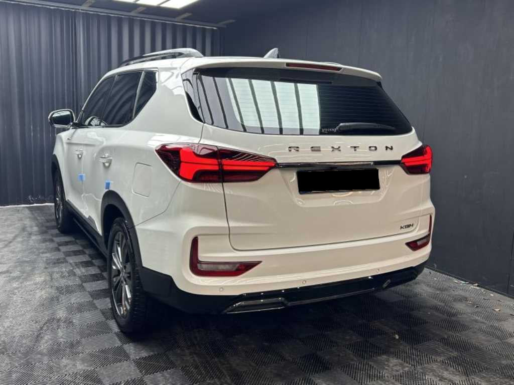 KGM Rexton — photo 04